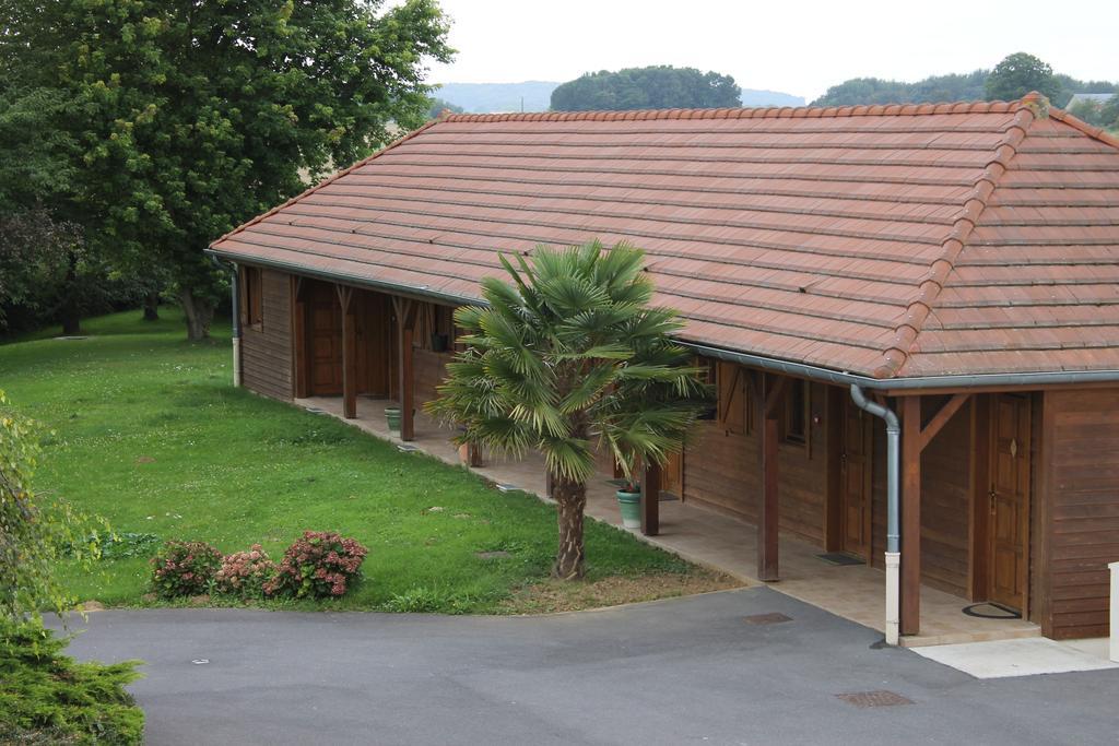 Auberge De Villequier Villequier-Aumont Exterior foto